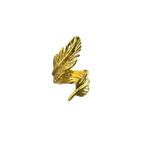FEATHERED CHARM