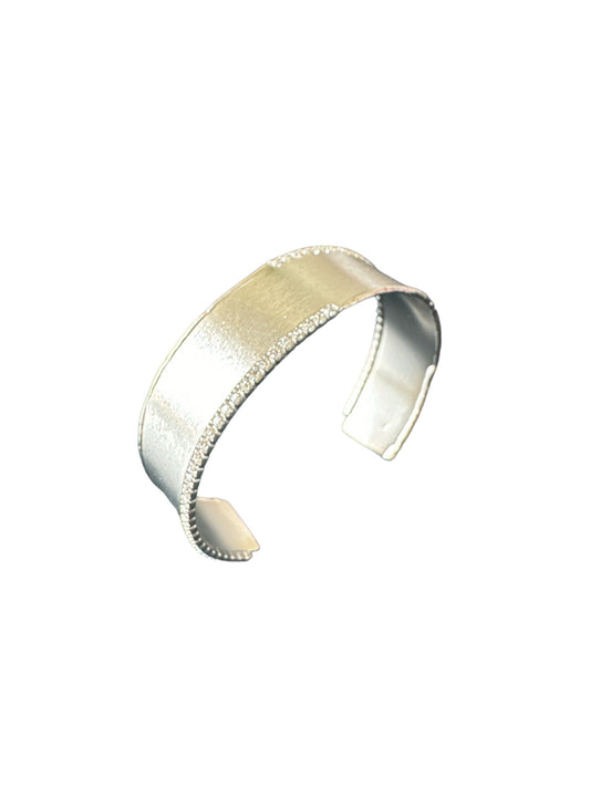 SILVER SPARKLE CUFF